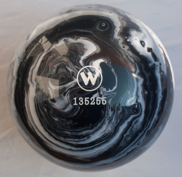 Koule Winner - cerno/bílá 120 mm